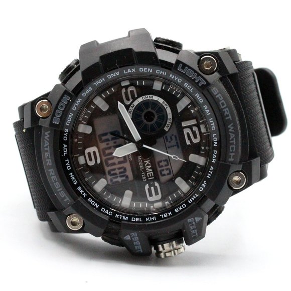 SKMEI Watch Sports Men's Black Digital Quartz Watch Dual Display Chronograph - Picture 5 of 8